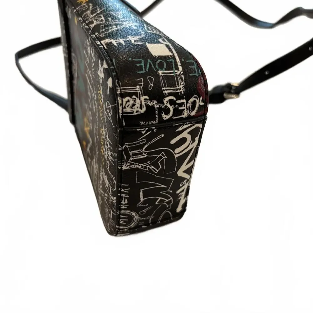 Dkny cleo graffiti